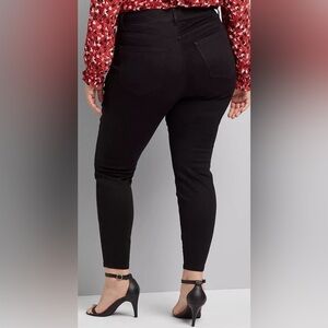 Lane Bryant High Rise Skinny Jeans 28W XLong